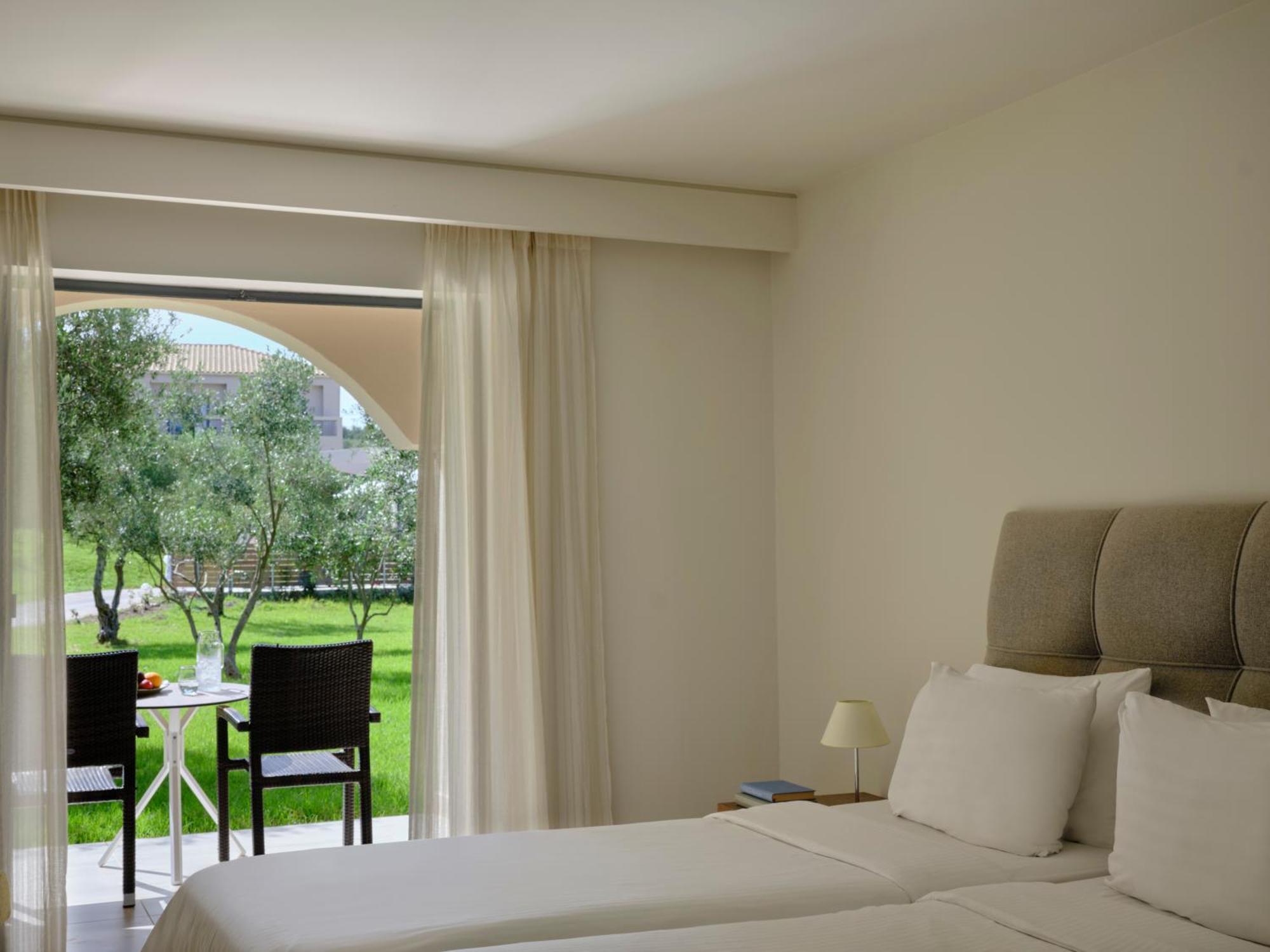 Atlantica Eleon Grand Resort Tragaki Exterior foto