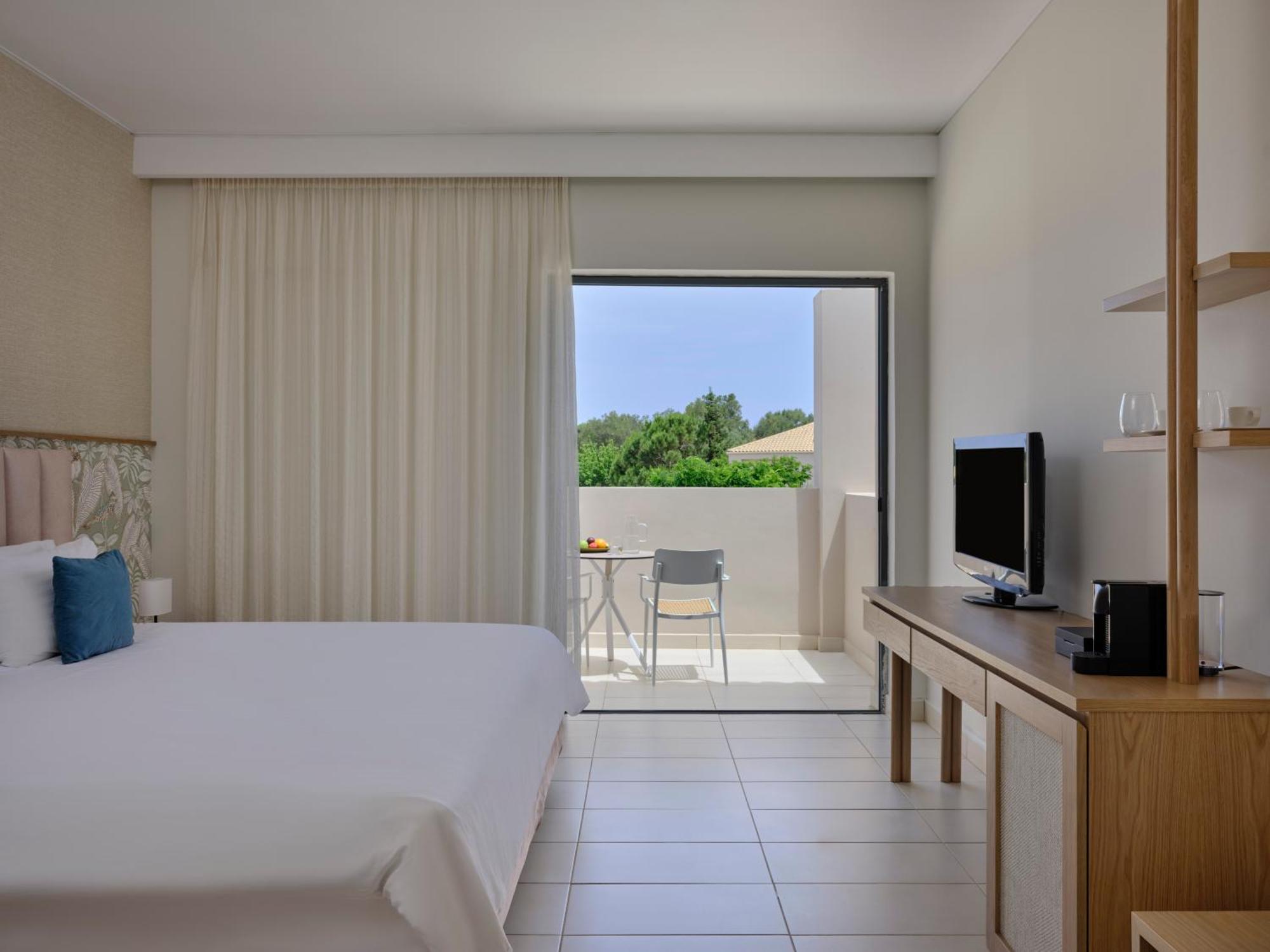 Atlantica Eleon Grand Resort Tragaki Exterior foto