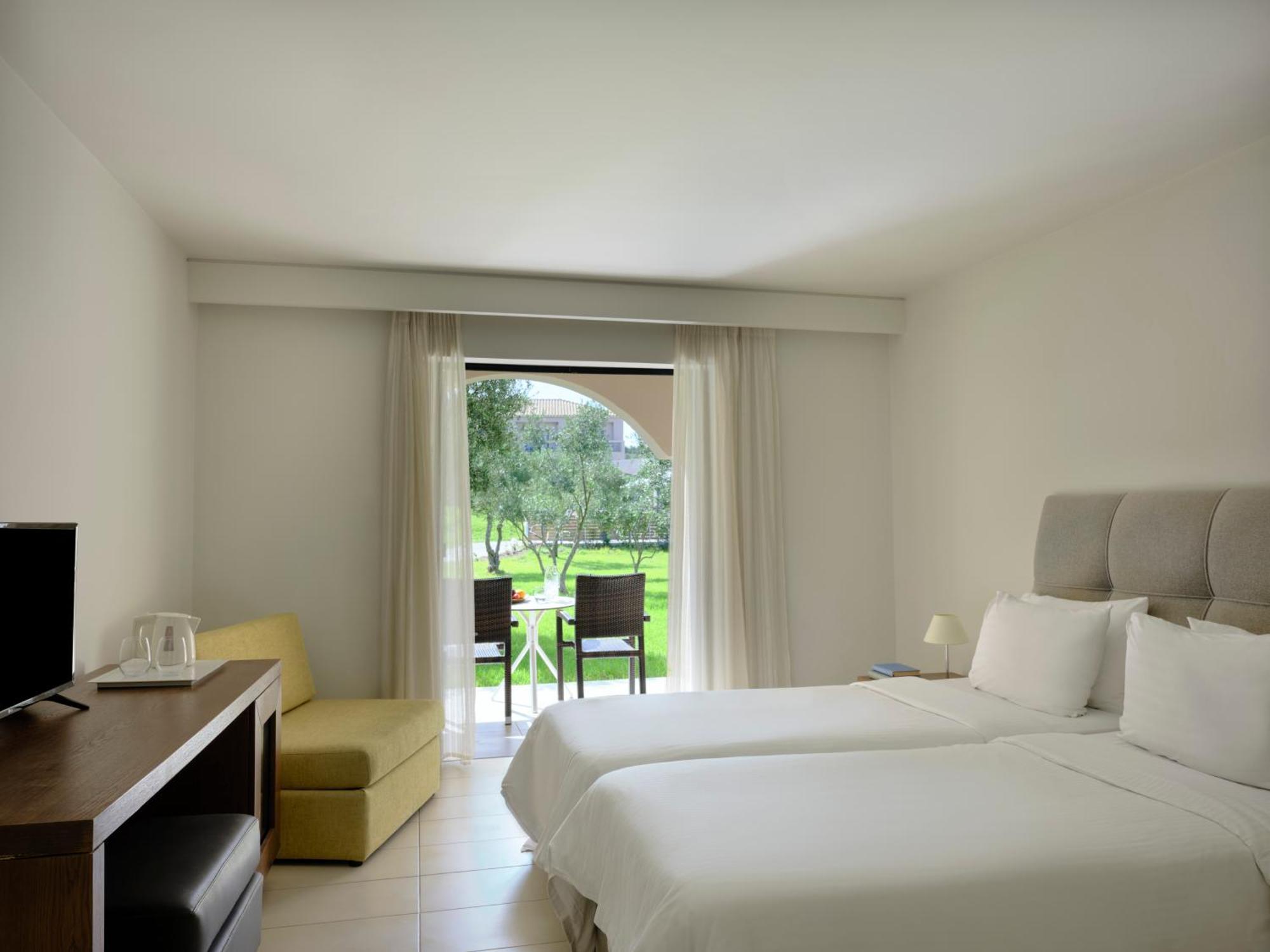 Atlantica Eleon Grand Resort Tragaki Exterior foto