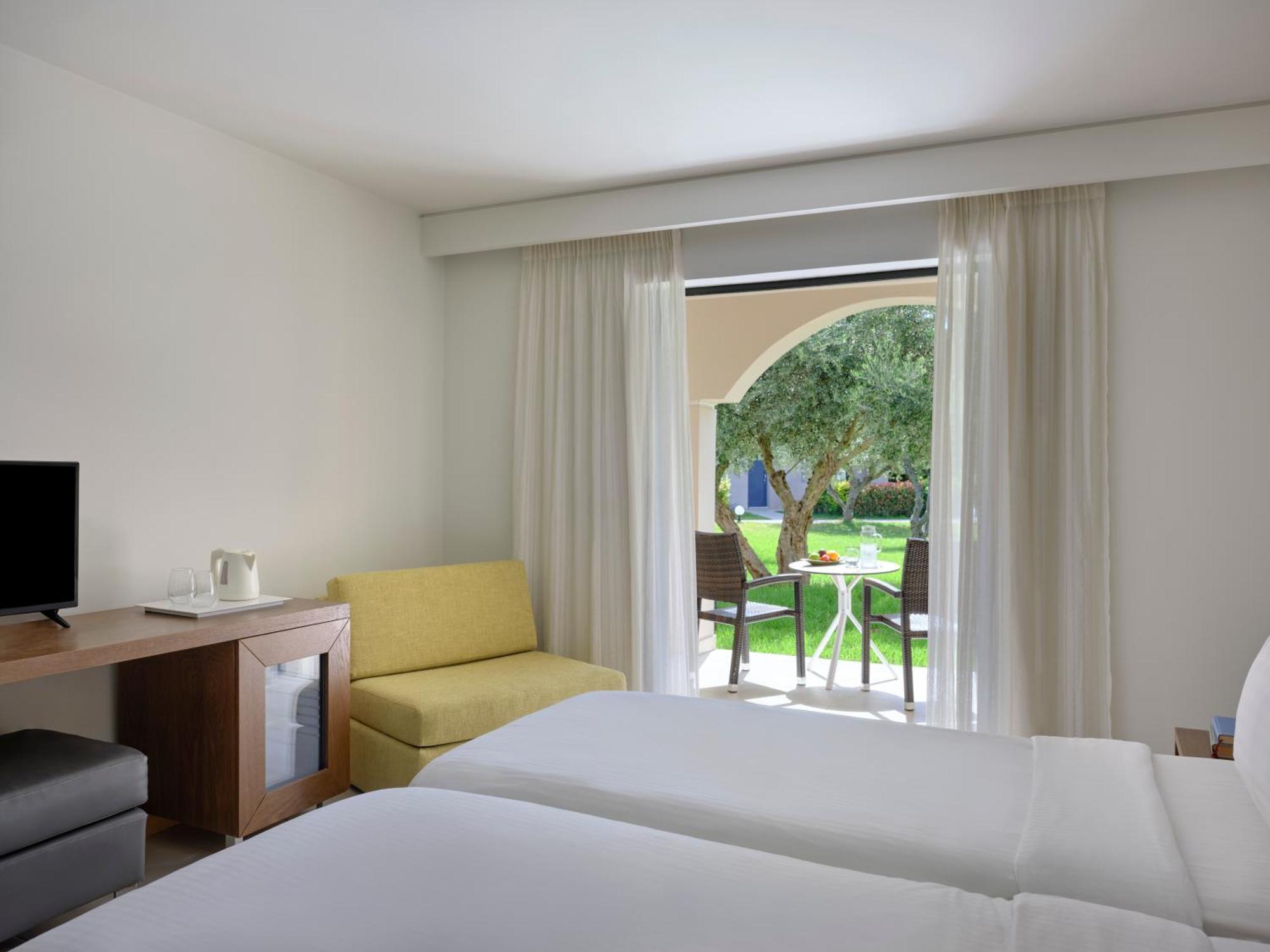 Atlantica Eleon Grand Resort Tragaki Exterior foto